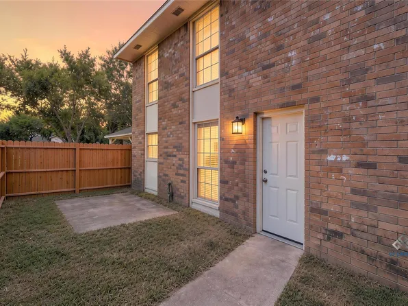 1922 Avenue B, Katy, TX 77493