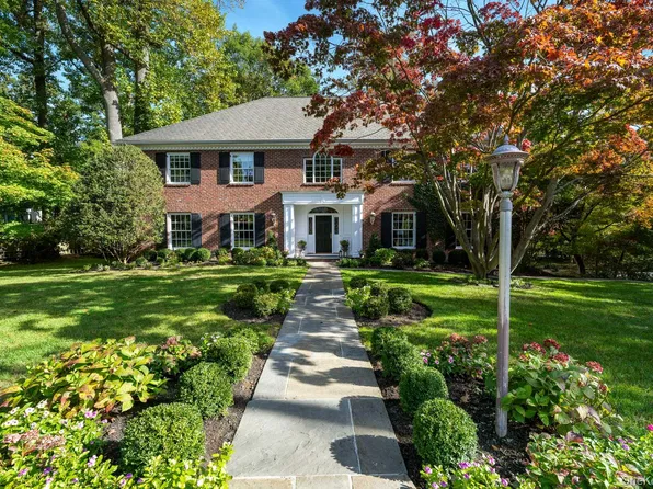 65 Greenhaven Road, Rye, NY 10580