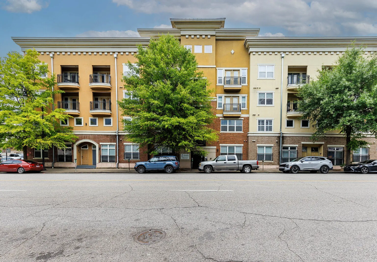2 bed, 2.0 bath, 954 sqft, $1,750 — Photo 1
