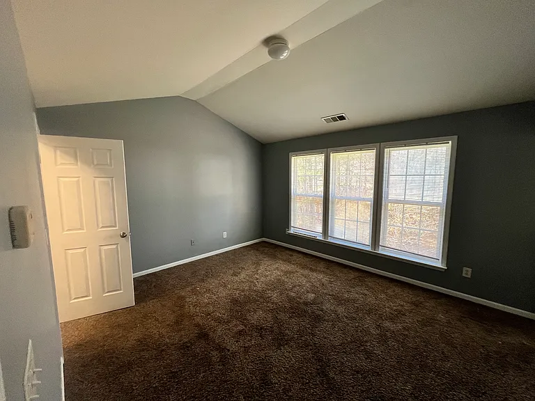 3261 Saville St SW — Photo 12