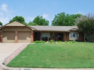 1717 Kings Rd, Edmond, OK 73013