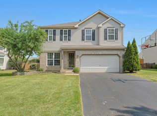 10628 Great Plaines Dr, Huntley, IL 60142