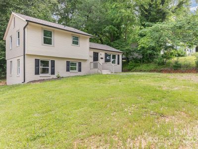 3121 Revolution Park Dr, Charlotte, NC, 28217