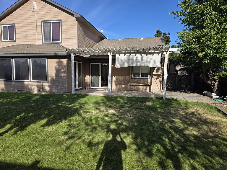 2262 N Aronmink Way — Photo 18