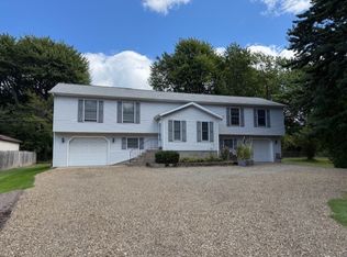 627-29 Walbridge Rd, Erie, PA 16511