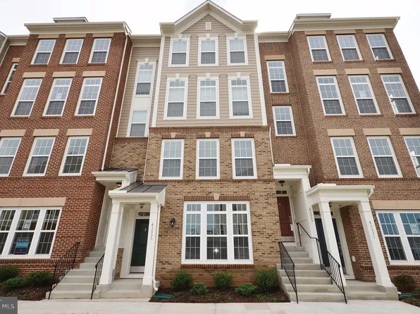 43535 Helmsdale Ter, Chantilly, VA 20152