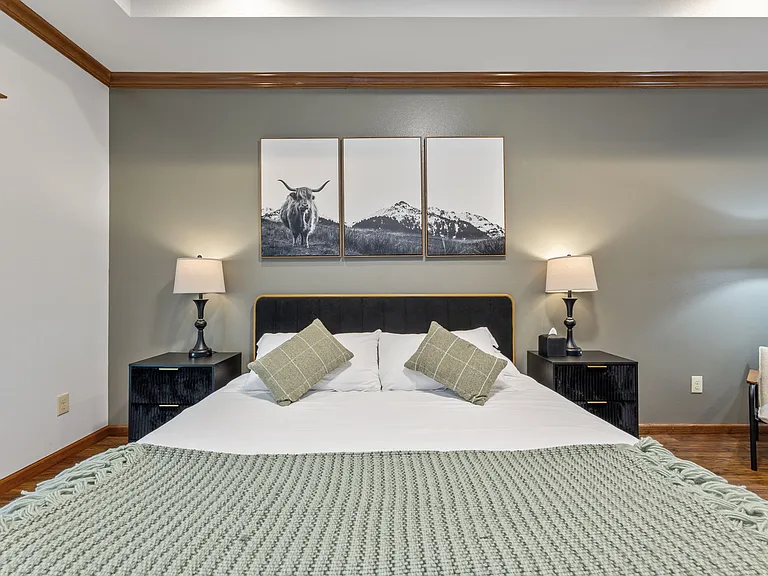 7724 Golfhill Dr — Photo 37