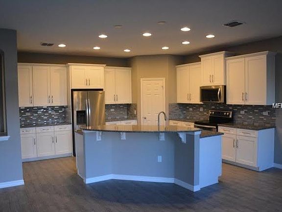 2nd image of 8775 Crescendo Ave