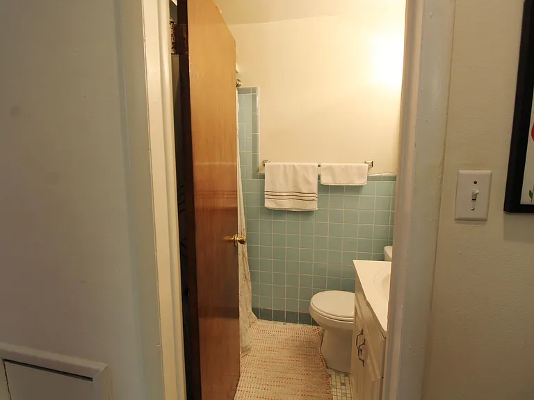 1115 Spruce St #3A — Photo 9