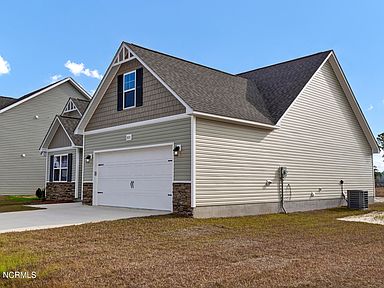 822 Cooke Drive, Hubert, NC 28539 | Zillow