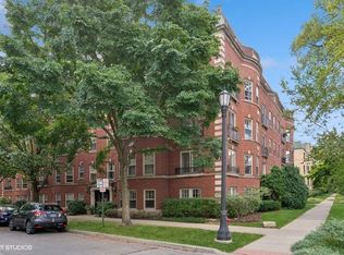 240 Lee St APT 2, Evanston, IL 60202