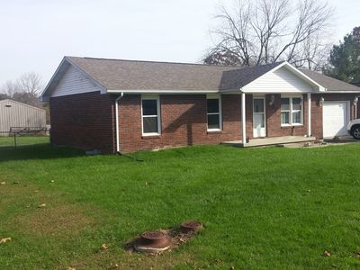 12473 S Hillview Way, Columbus, IN, 47201