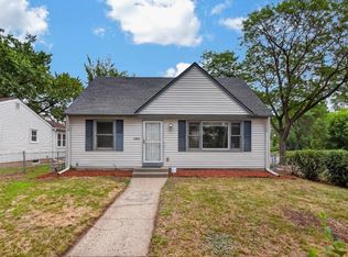 4900 Thomas Ave N, Minneapolis, MN 55430