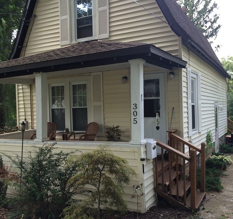 1st image of 305 Alder St