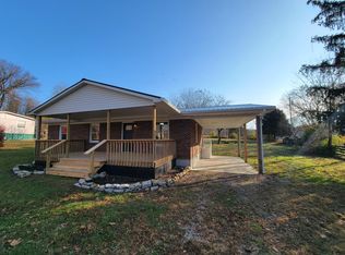 180 Old Winchester Rd, Clay City, KY 40312