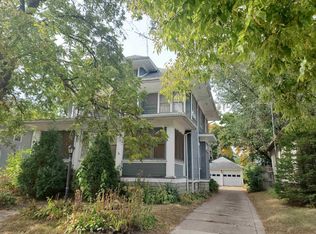 2711 E 4th St, Waterloo, IA 50703