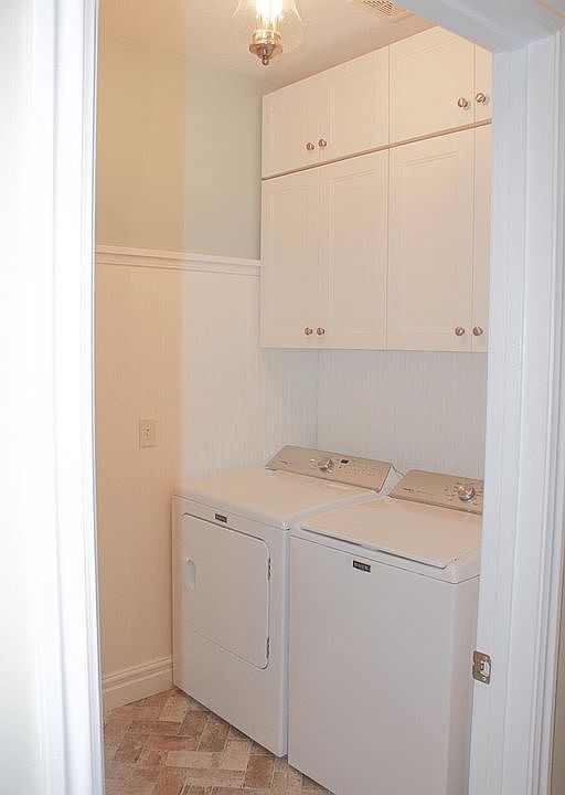 1st image of 3982 W Hollandia Ln