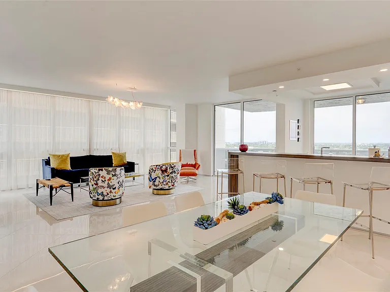 4240 Galt Ocean Dr #1006 — Photo 2