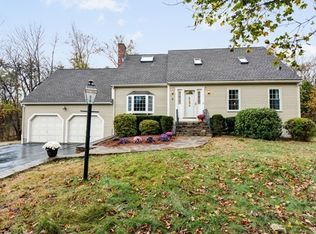9 Heritage Rd, Shrewsbury, MA 01545