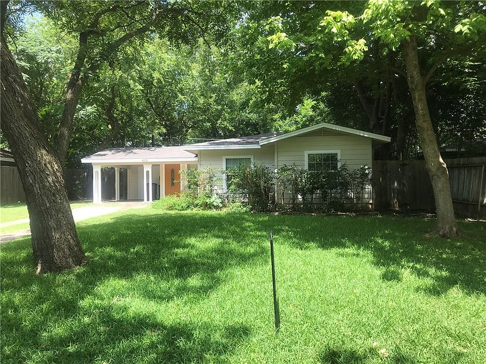 1st image of 4808 W Park Dr