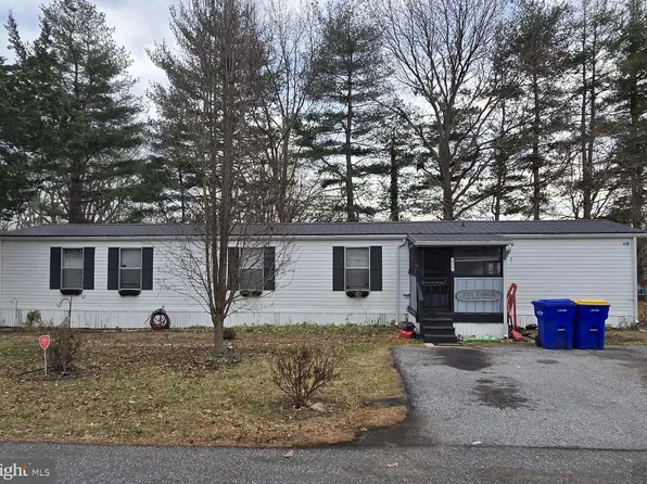 225 Lace Bark Dr, Dover, DE 19901