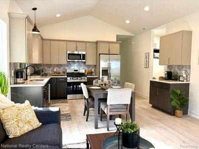 544 Springle Dr, Waterford, MI, 48327