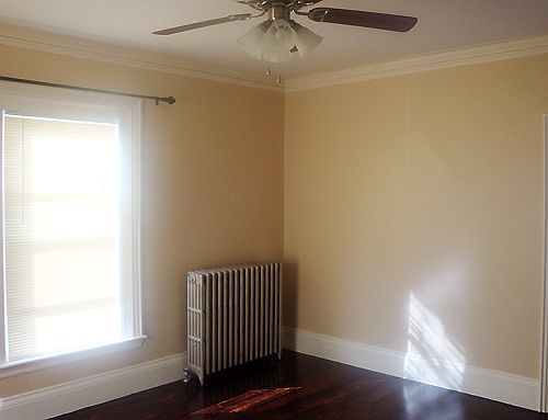 5th image of 144 Essex St APT 4