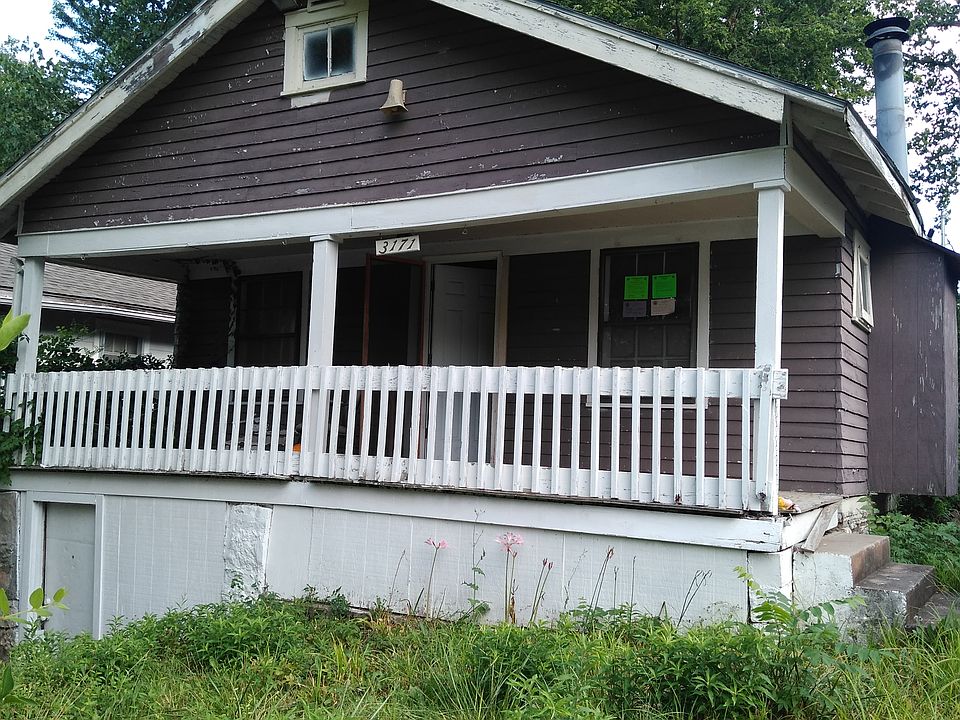 1st image of 3171 Rowland Ave