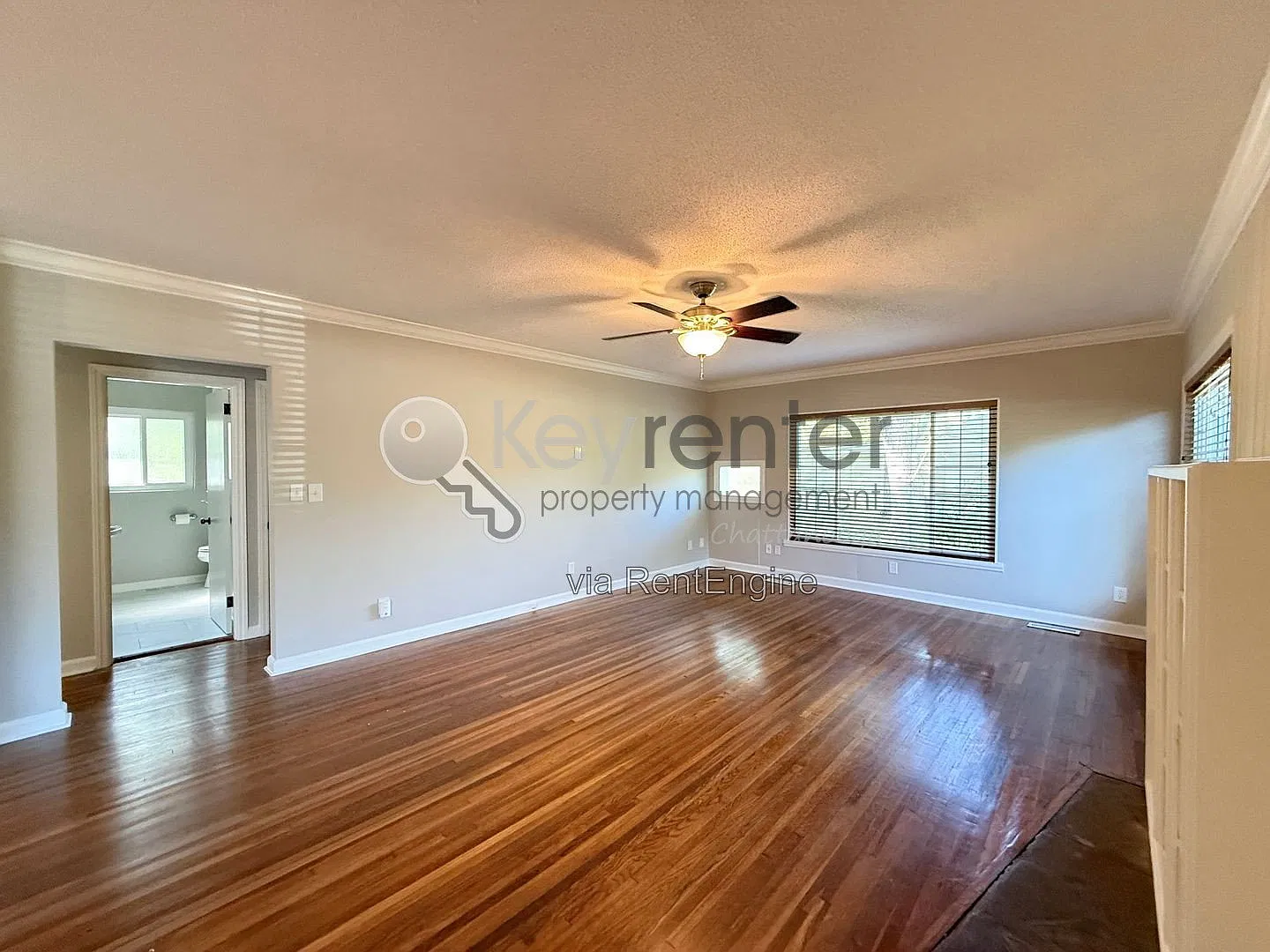3 bed, 1.5 bath, 1808 sqft, $1,800 — Photo 2