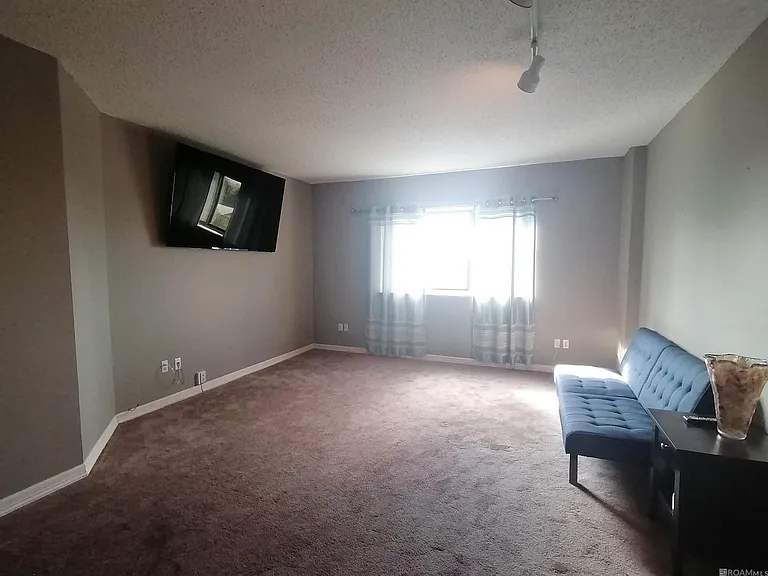 11550 Southfork Ave #609 — Photo 2