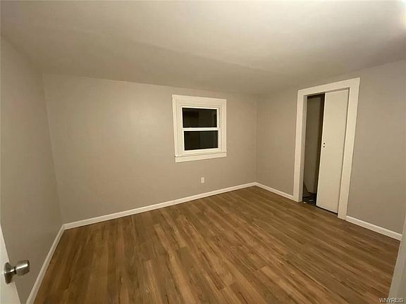 4th image of 350 Barnard St #2