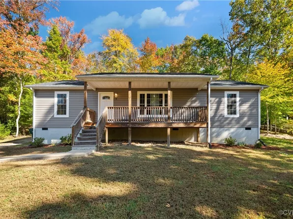 112 Jesses Way, Farmville, VA 23901