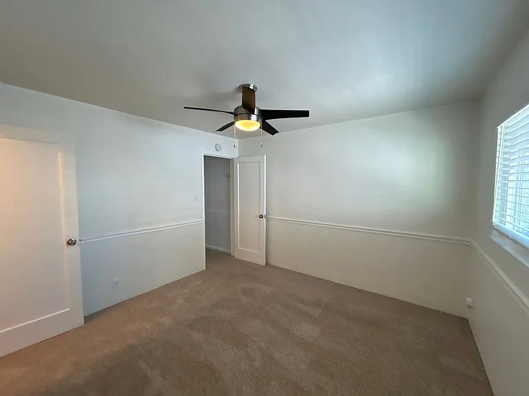 Live Where Downtown Meets Midtown, Absolute Must See! — Photo 19