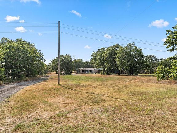 3rd image of 5297 County Road 2075