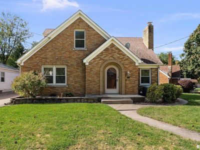 2121 10th St, East Moline, IL, 61244