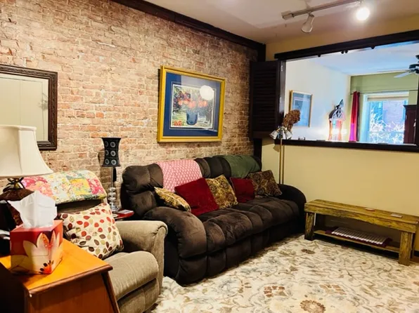 229 West 16th Street image 1 of 23