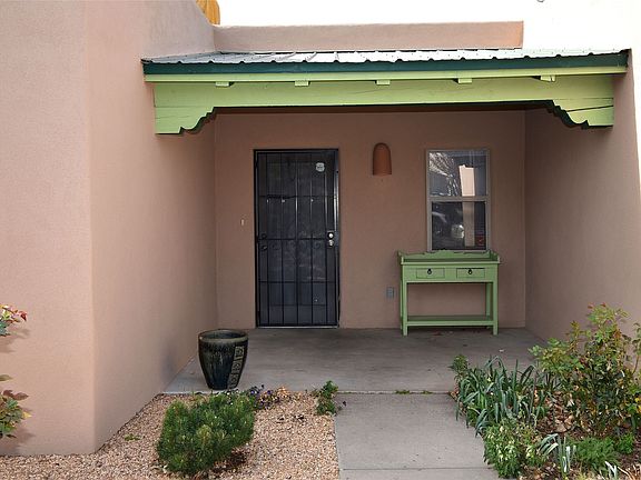 3rd image of 1558 Calle Angelina