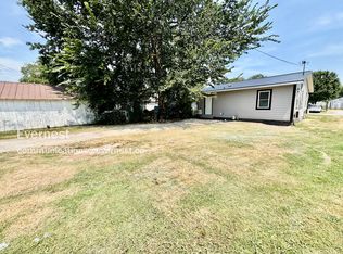 213 N Quincy St, Commerce, OK 74339