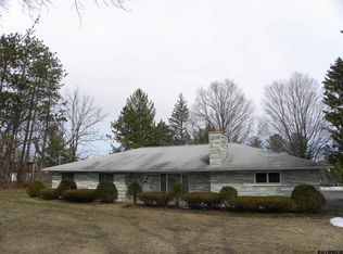 43 Devitt Rd, Waterford, NY 12188