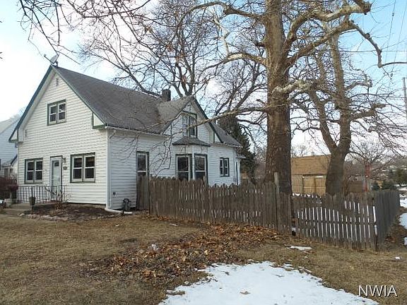 3rd image of 3137 4th Avenue Pl