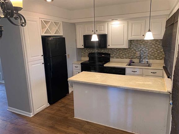 5th image of 5903 Park Ave #5903