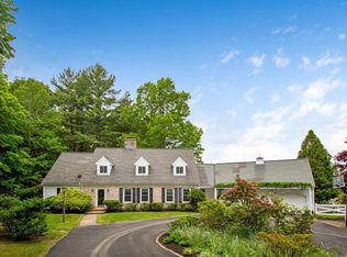 107 Farm St, Dover, MA 02030