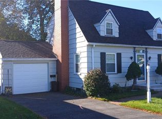 183 Thorncliffe Dr, Rochester, NY 14617