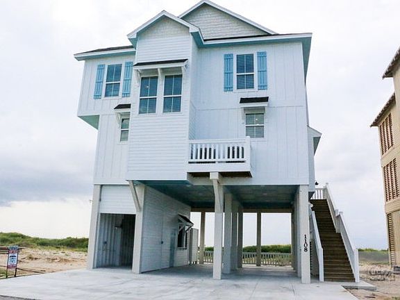 4th image of 1110 Blue Water Dr