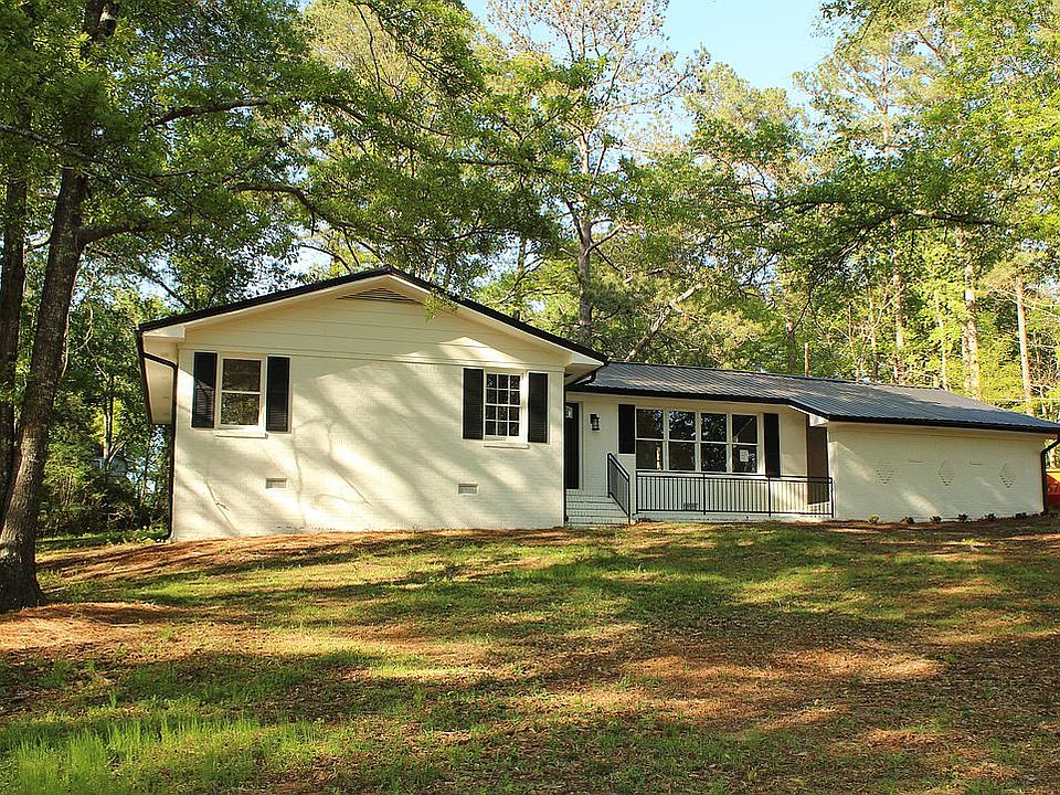 1st image of 266 Valley Rd