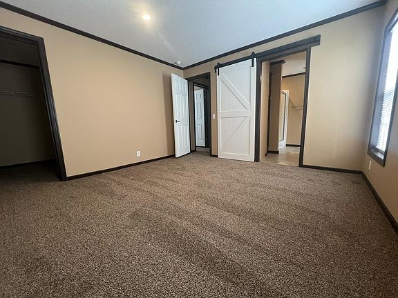 4th image of 8469 Kirsten Dr #993