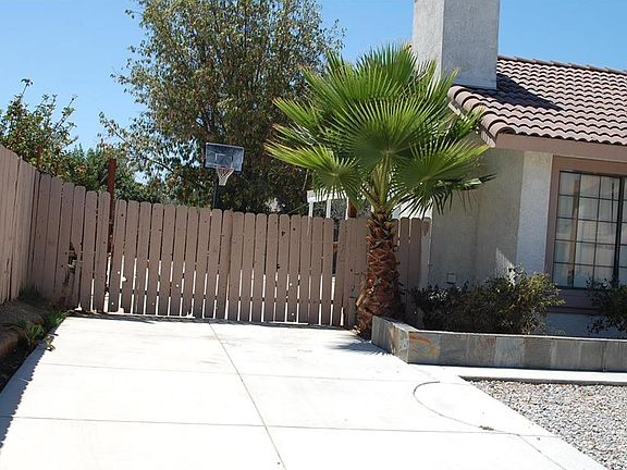 3rd image of 26415 Alturas Creek Dr