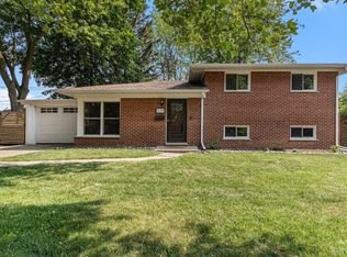 628 Susan Dr, Ann Arbor, MI