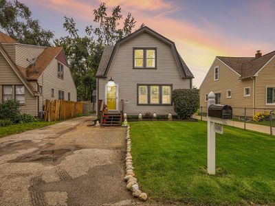 4380 Monroe Ave, Waterford, MI, 48329