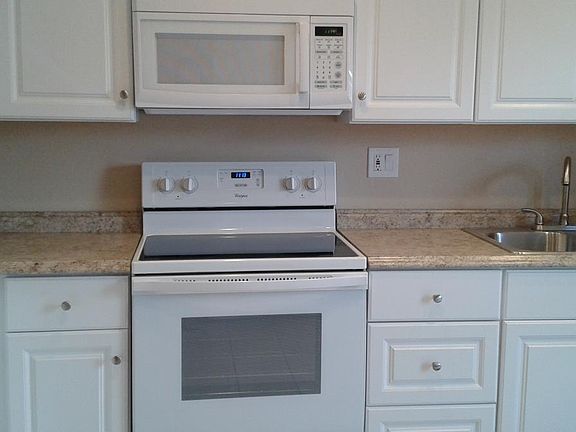 New Kitchen & appliances